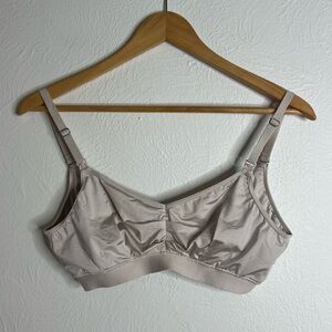 Classic Wireless Comfort Bra in Light Beige - Unbranded